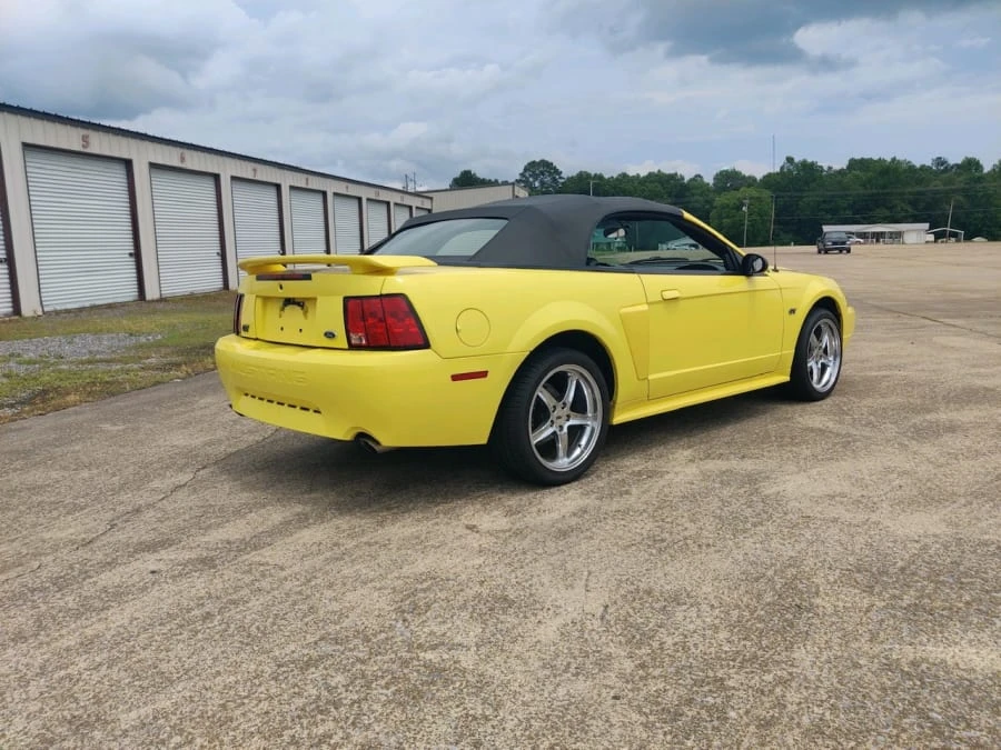 2001 Ford SN95 Mustang - Image 19 of 31