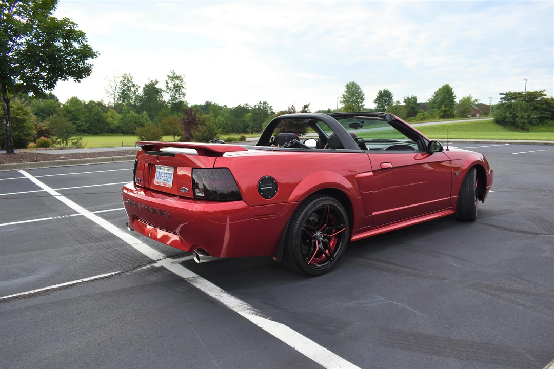 2001 Ford SN95 Mustang - Image 12 of 31