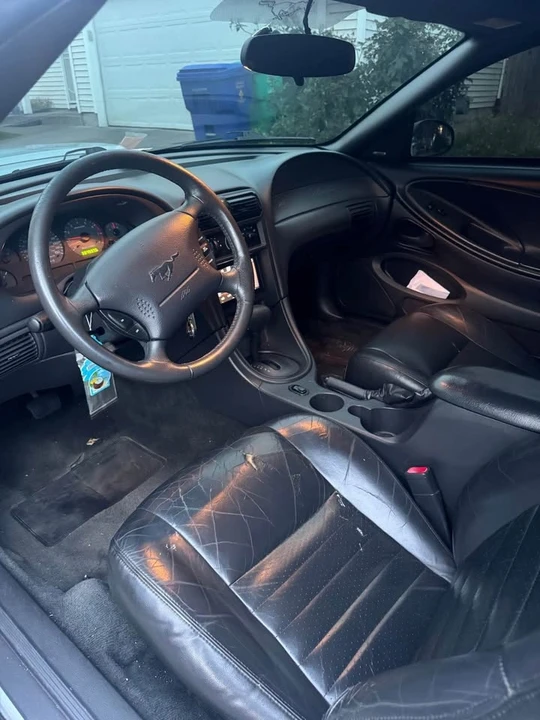 2001 Ford SN95 Mustang - Image 2 of 6