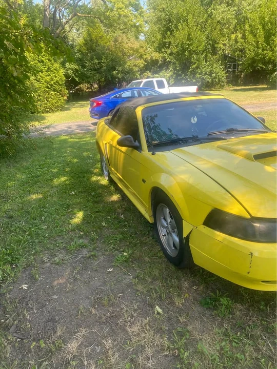 2001 Ford SN95 Mustang - Image 2 of 3