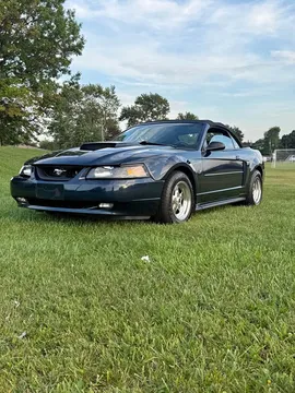 2001 Ford Mustang GT Convertible 2D