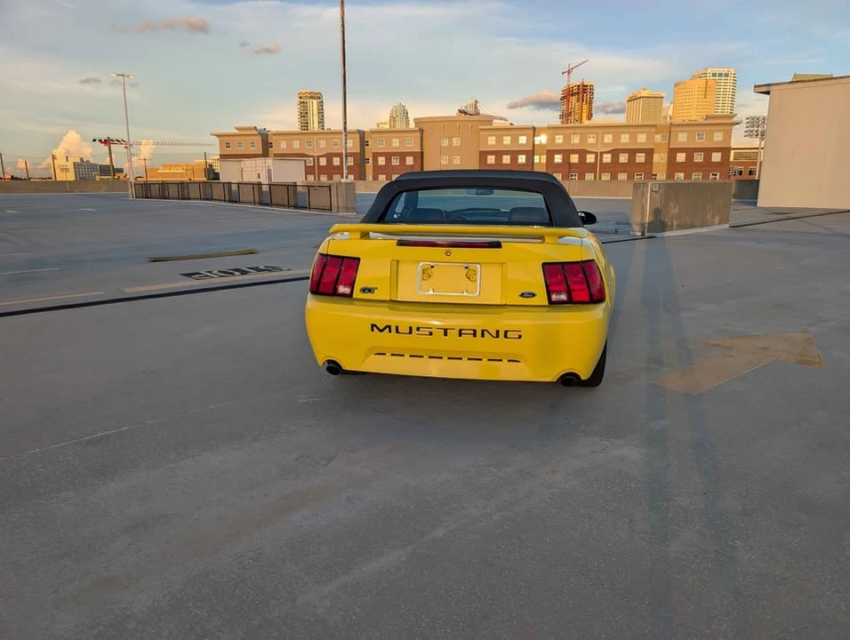 2001 Ford SN95 Mustang - Image 4 of 20