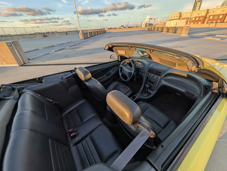 2001 Ford SN95 Mustang - Image 12 of 20
