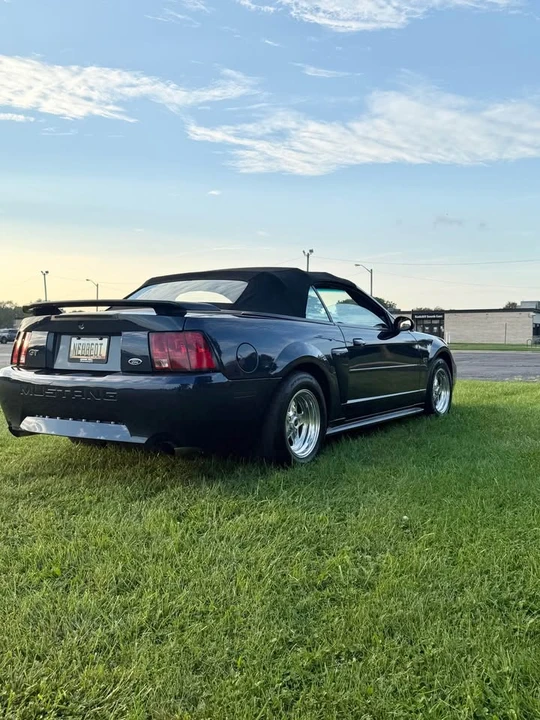 2001 Ford SN95 Mustang - Image 3 of 11