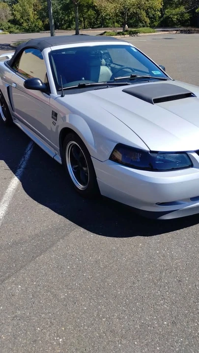 2001 Ford SN95 Mustang - Image 8 of 13