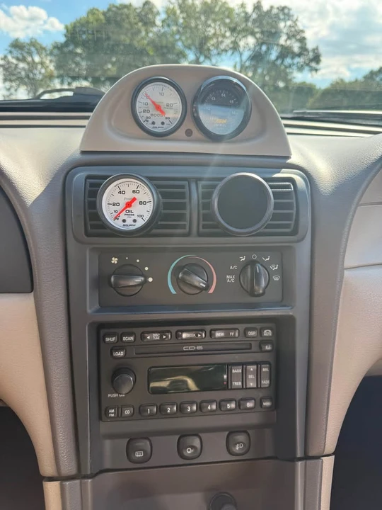 2001 Ford SN95 Mustang - Image 8 of 12