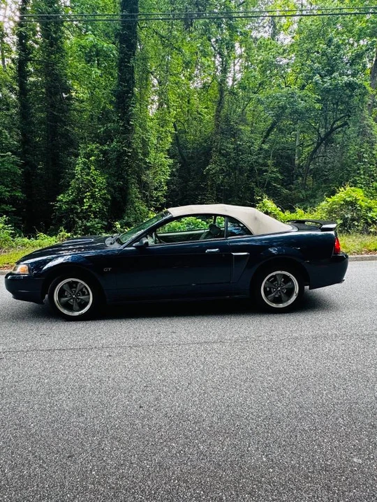 2001 Ford SN95 Mustang - Image 4 of 8