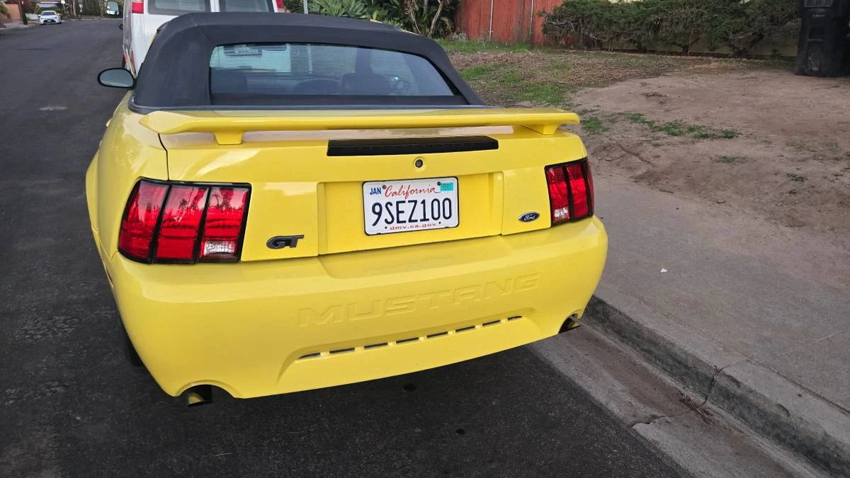 2001 Ford SN95 Mustang - Image 14 of 21