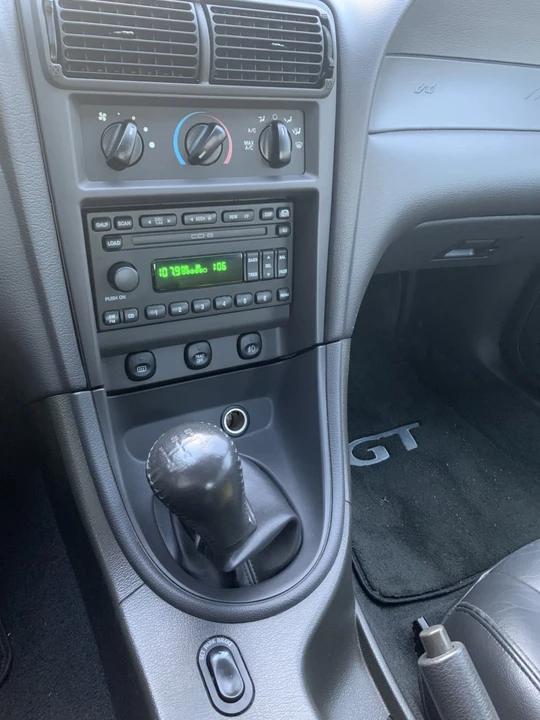 2001 Ford SN95 Mustang - Image 14 of 16