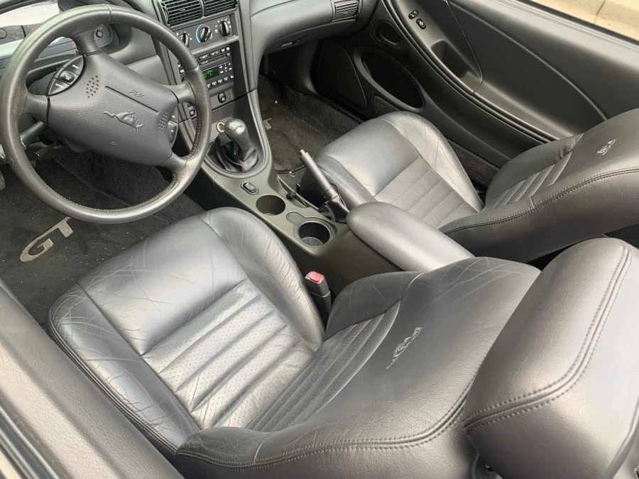 2001 Ford SN95 Mustang - Image 12 of 16
