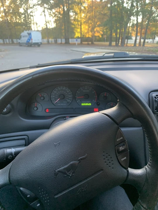 2001 Ford SN95 Mustang - Image 13 of 16
