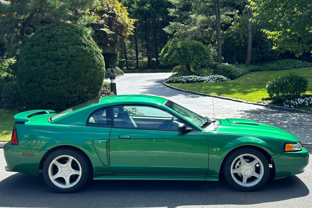 2001 Ford SN95 Mustang - Image 3 of 5