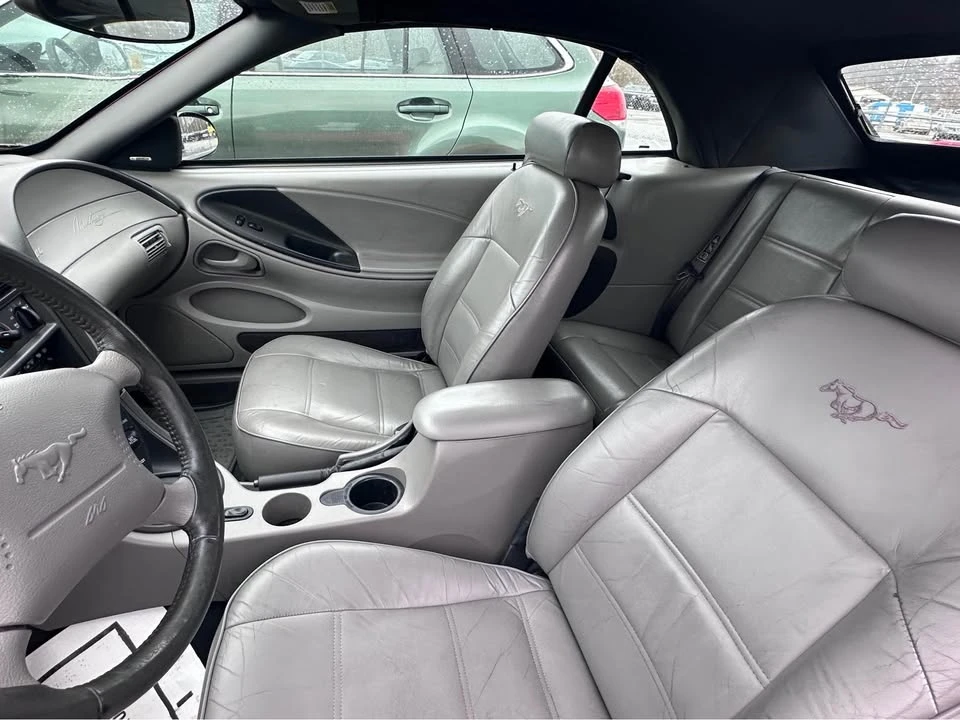 2001 Ford SN95 Mustang - Image 2 of 8