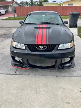 2001 Ford Mustang GT Coupe