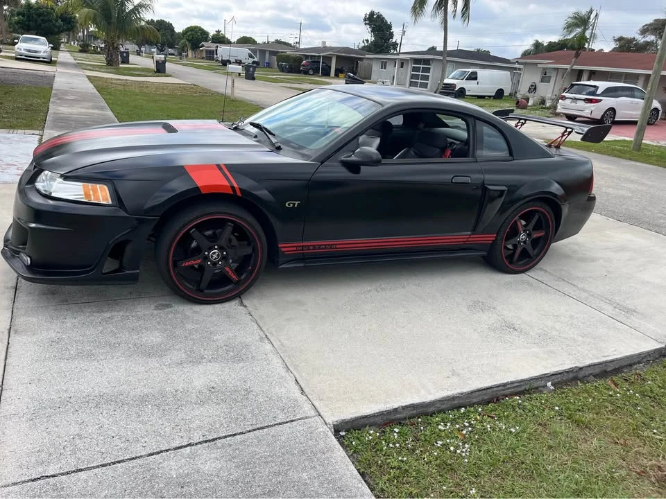 2001 Ford SN95 Mustang - Image 2 of 7