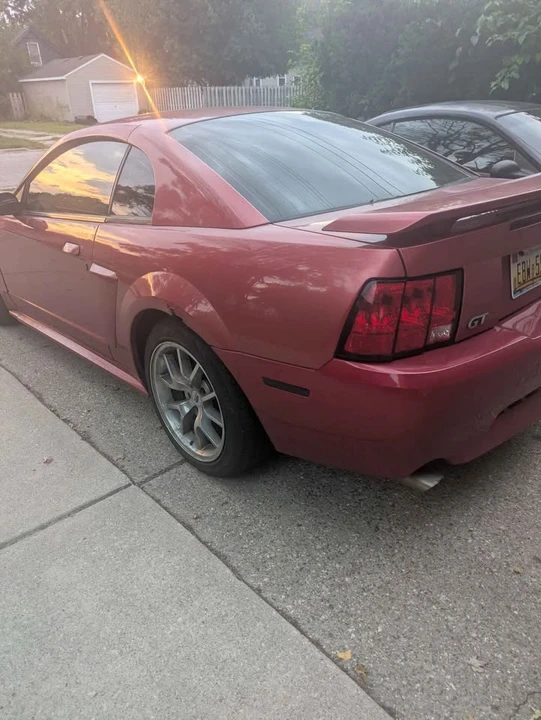 2001 Ford SN95 Mustang - Image 3 of 19