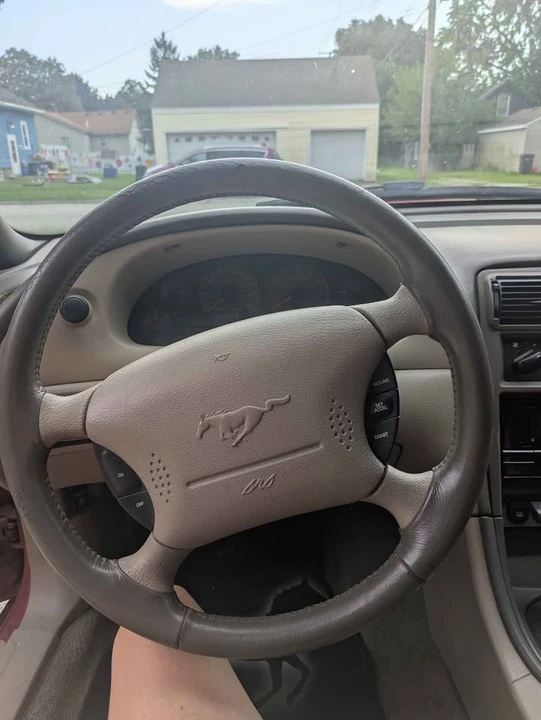 2001 Ford SN95 Mustang - Image 11 of 19