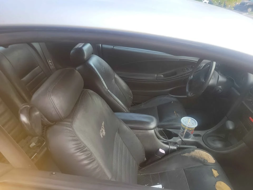2001 Ford SN95 Mustang - Image 4 of 4