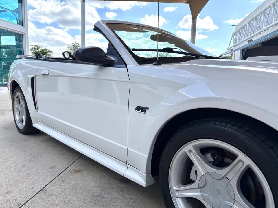 2001 Ford SN95 Mustang - Image 18 of 31