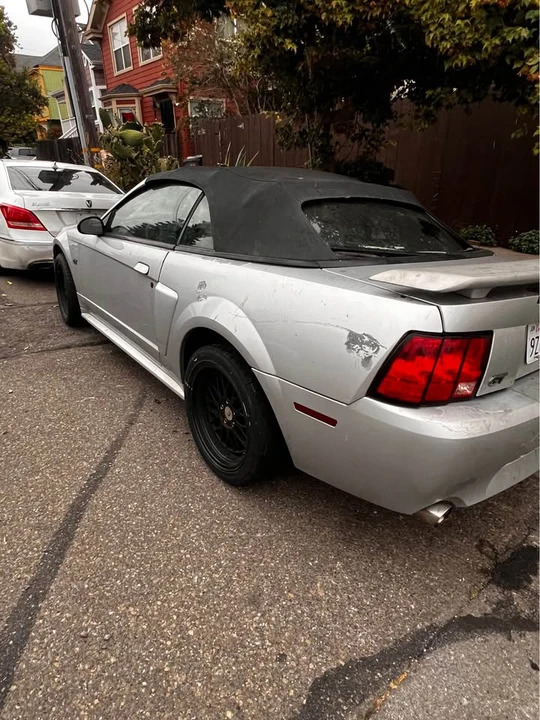 2001 Ford SN95 Mustang - Image 6 of 10