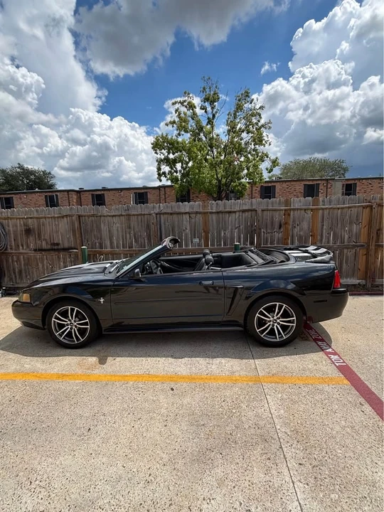 2001 Ford SN95 Mustang - Image 9 of 10