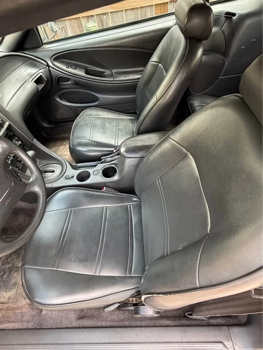 2001 Ford SN95 Mustang - Image 8 of 10