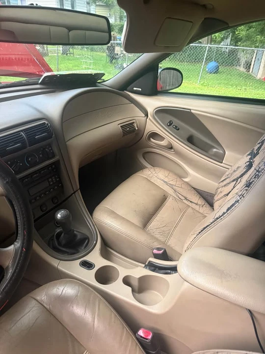 2001 Ford SN95 Mustang - Image 9 of 10