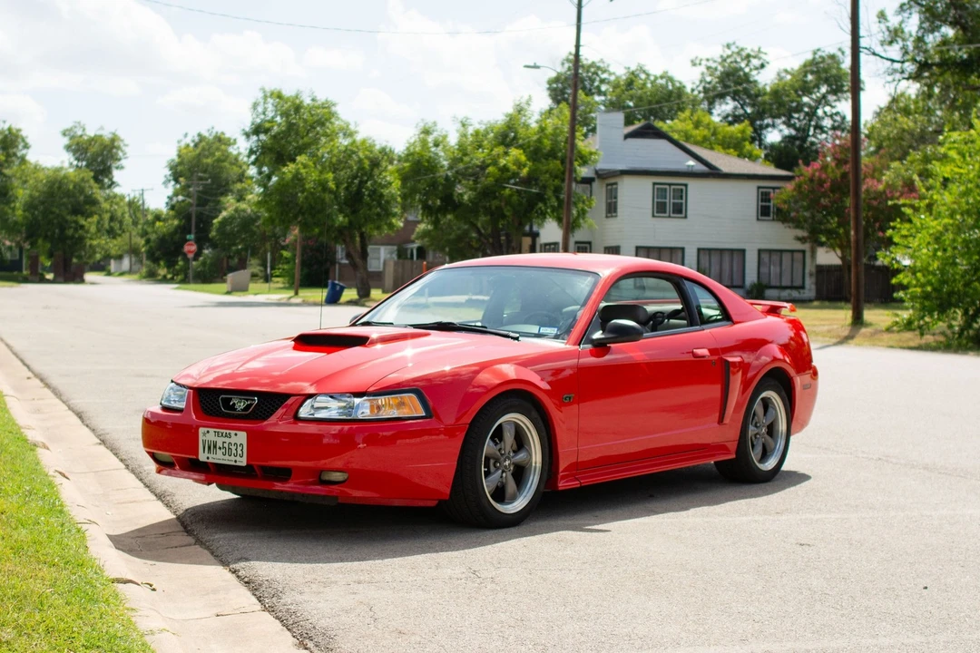 2001 Ford SN95 Mustang - Image 2 of 31
