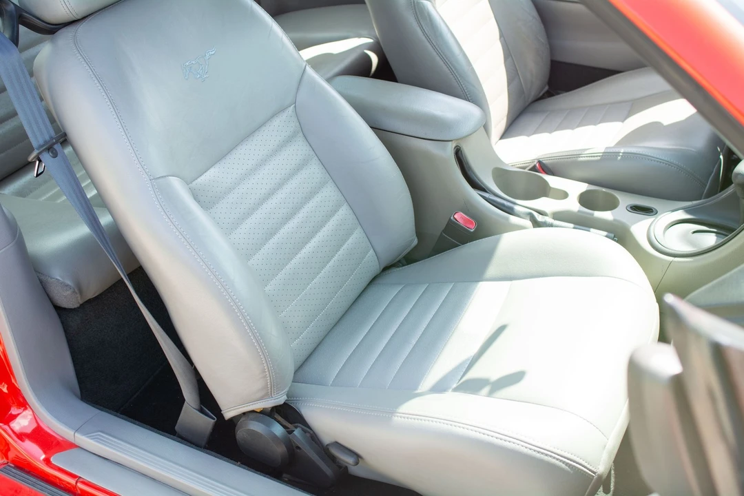 2001 Ford SN95 Mustang - Image 26 of 31