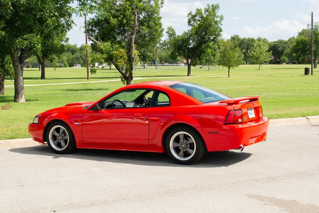 2001 Ford SN95 Mustang - Image 5 of 31