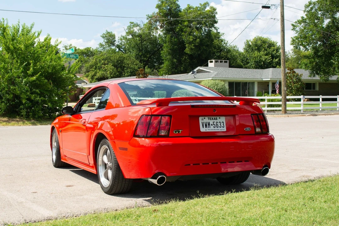 2001 Ford SN95 Mustang - Image 7 of 31