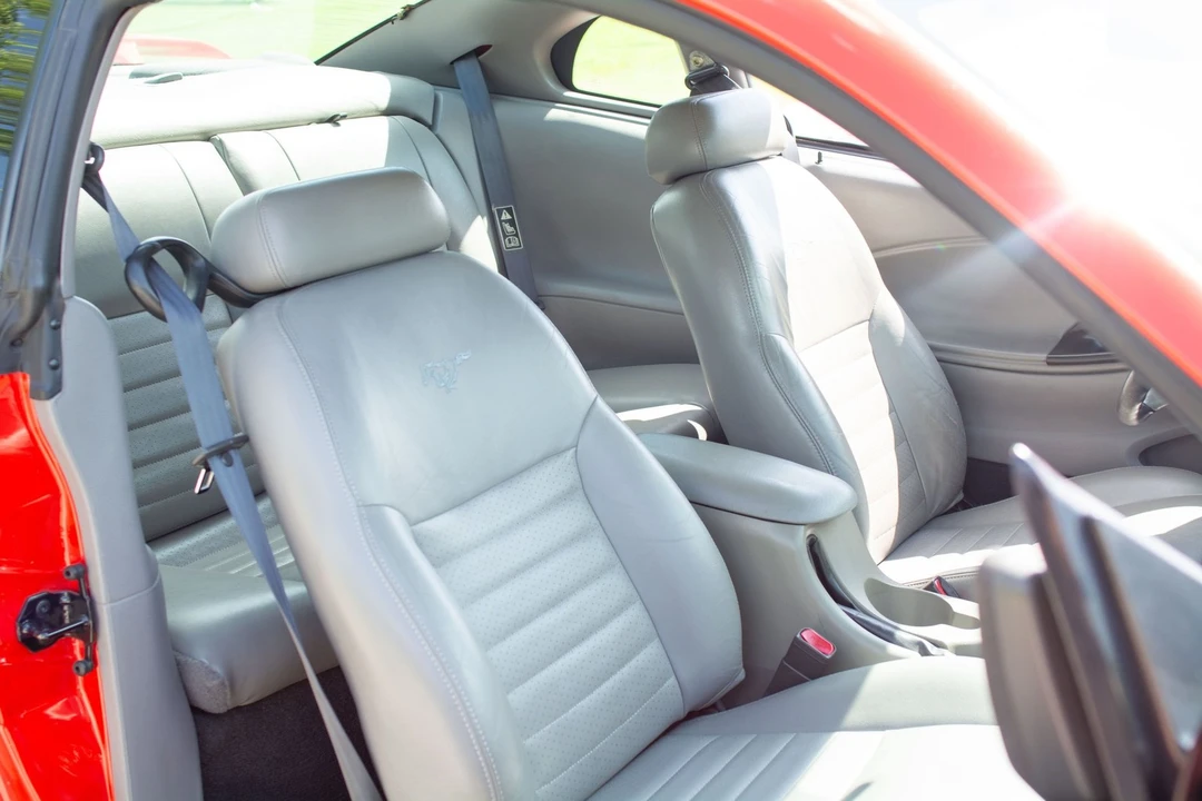 2001 Ford SN95 Mustang - Image 27 of 31