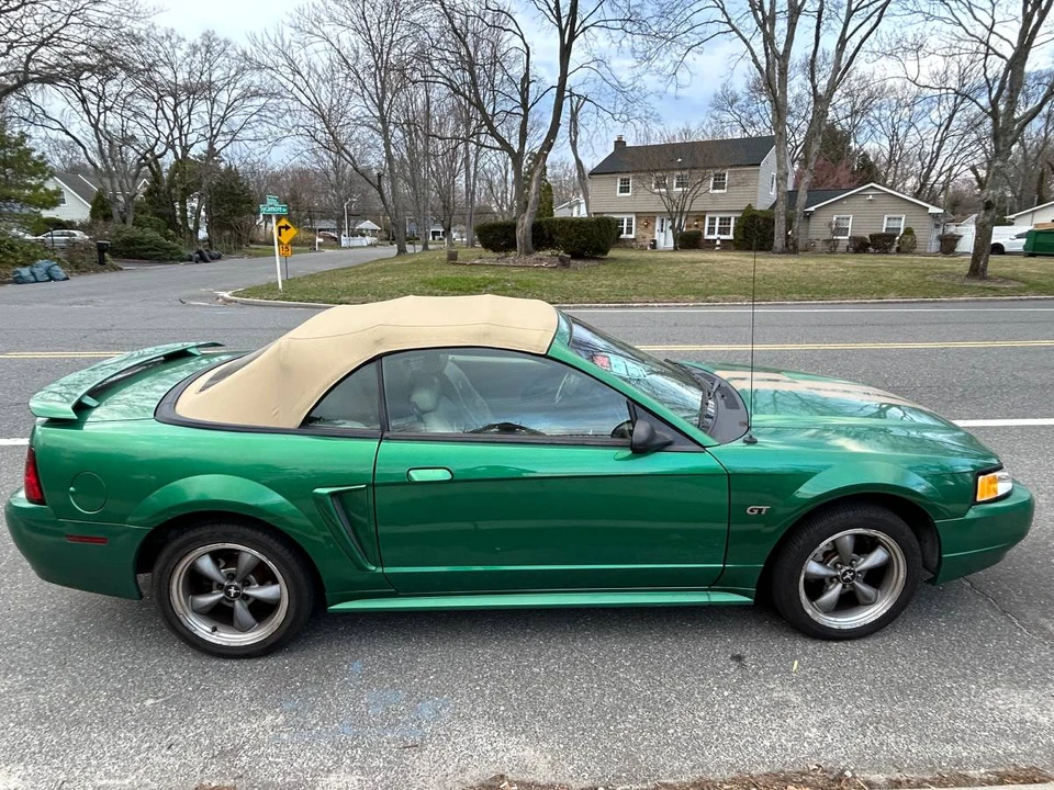 2001 Ford SN95 Mustang - Image 2 of 6