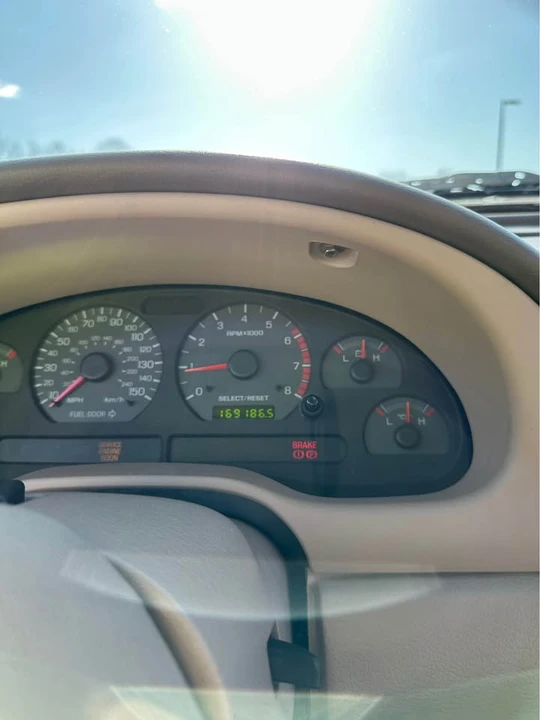 2001 Ford SN95 Mustang - Image 10 of 16