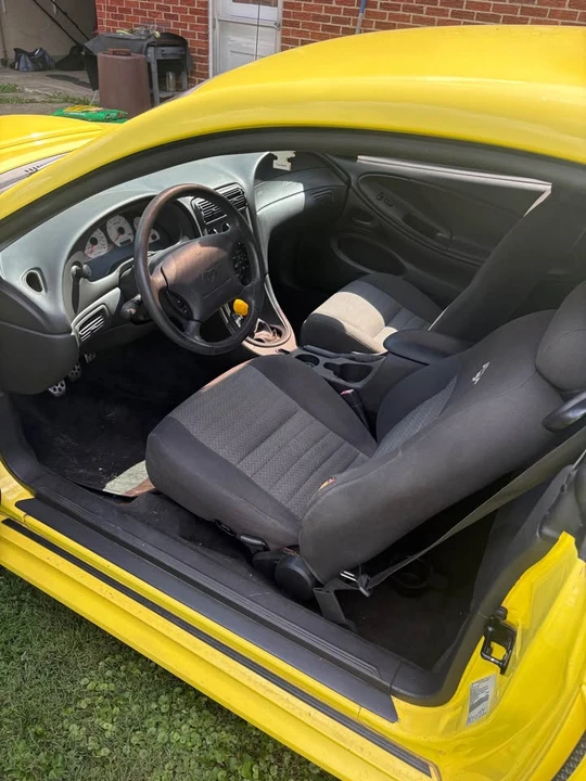2001 Ford SN95 Mustang - Image 4 of 5