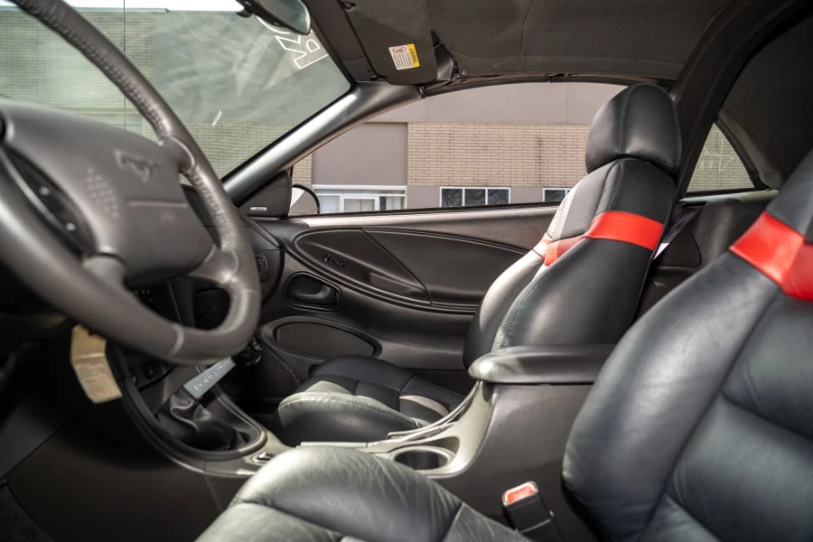2001 Ford SN95 Mustang - Image 23 of 31