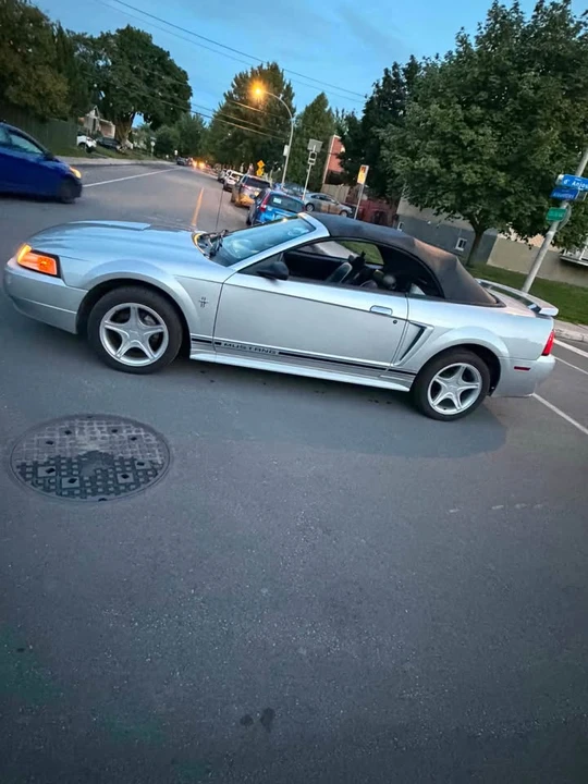 2001 Ford SN95 Mustang - Image 5 of 13