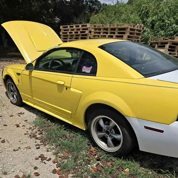 2001 Ford Mustang