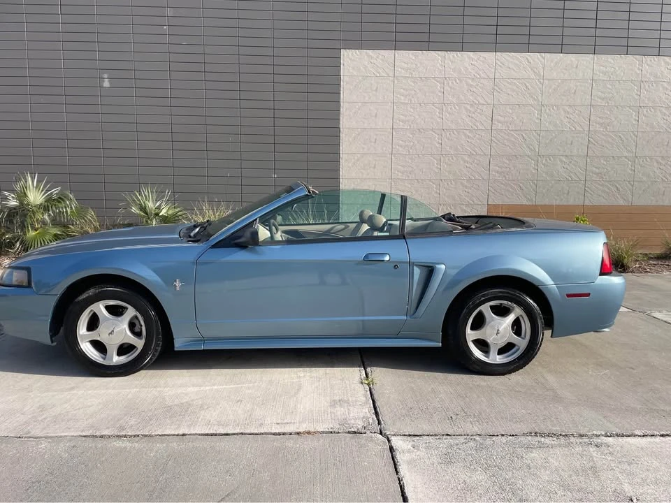 2001 Ford SN95 Mustang - Image 6 of 6