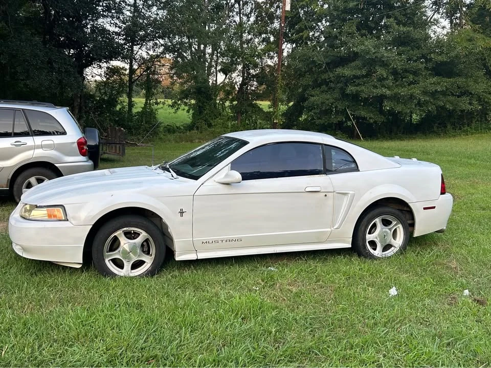 2001 Ford SN95 Mustang - Image 2 of 4