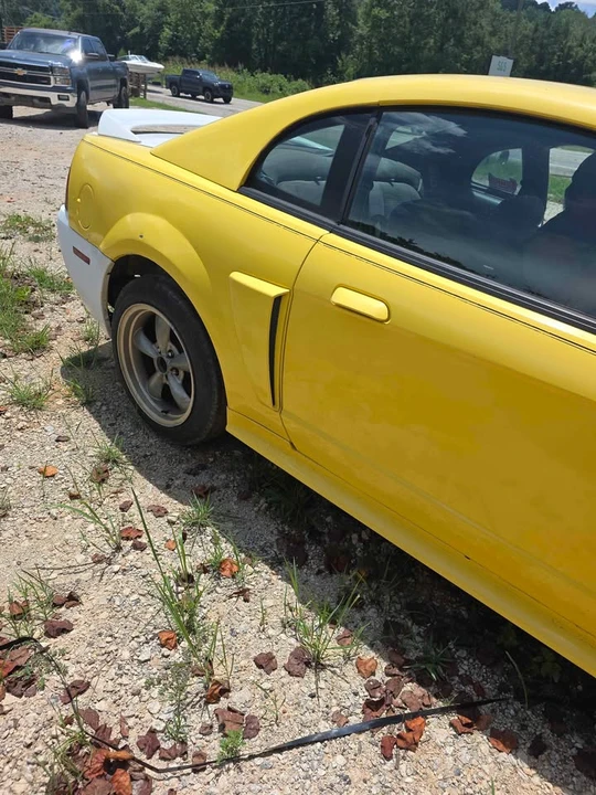 2001 Ford SN95 Mustang - Image 2 of 12