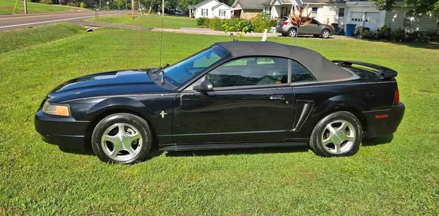 2001 Ford Mustang Convertible