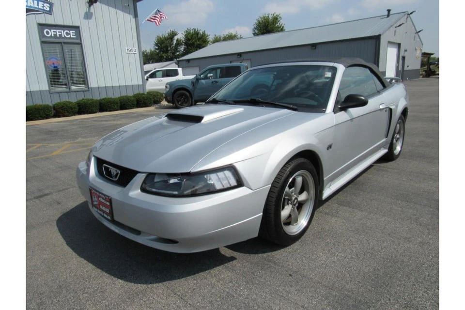 2001 Ford SN95 Mustang - Image 10 of 20