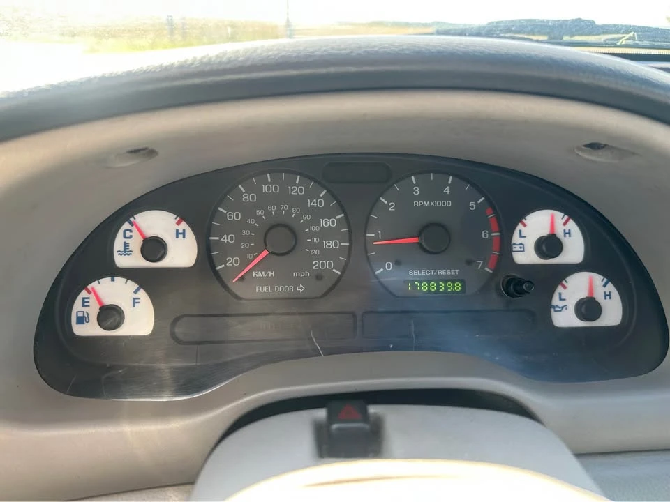 2001 Ford SN95 Mustang - Image 9 of 9