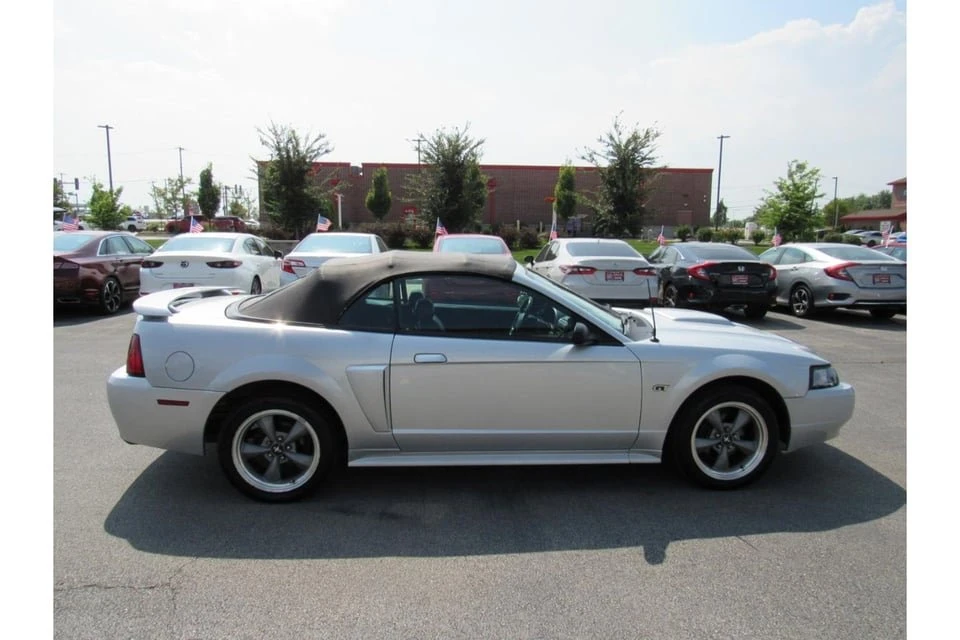 2001 Ford SN95 Mustang - Image 15 of 20