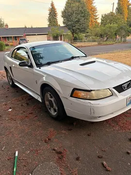 2001 Ford Mustang V6