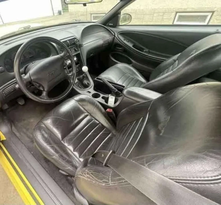 2001 Ford SN95 Mustang - Image 9 of 10