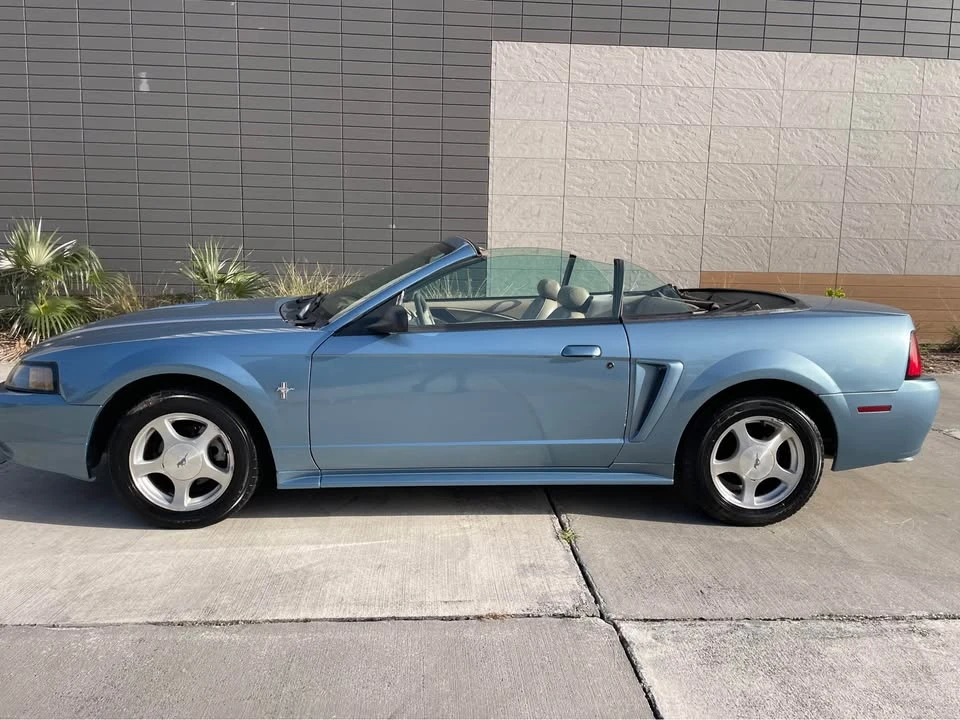 2001 Ford SN95 Mustang - Image 6 of 6