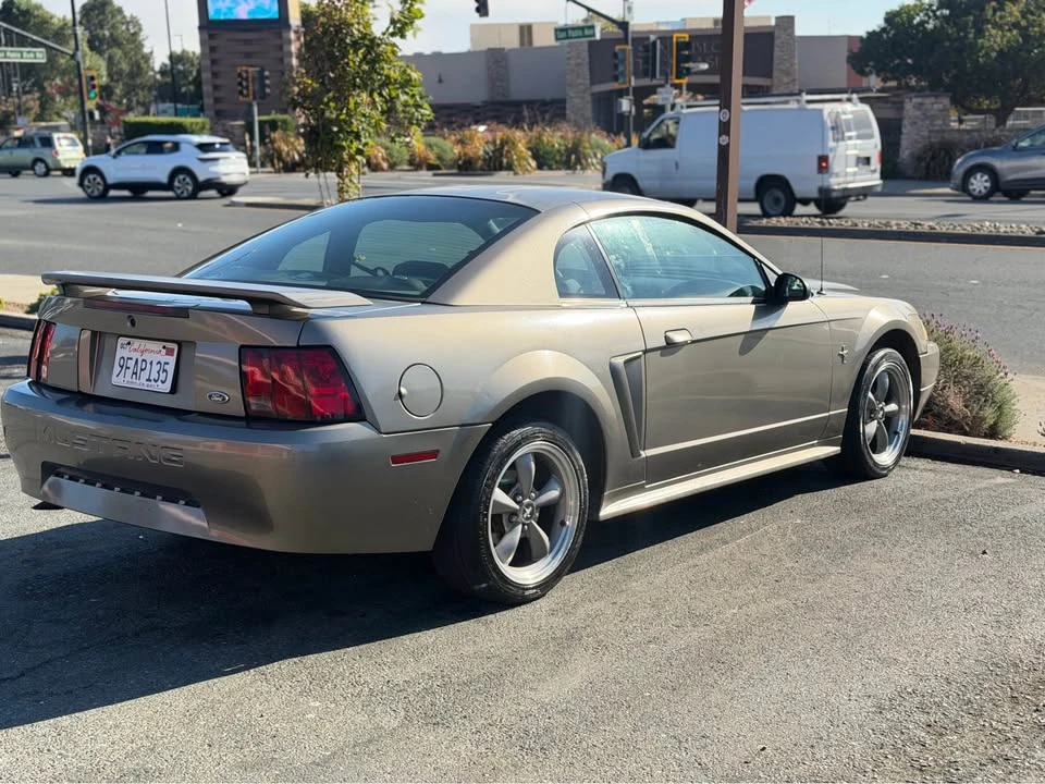 2001 Ford SN95 Mustang - Image 6 of 6