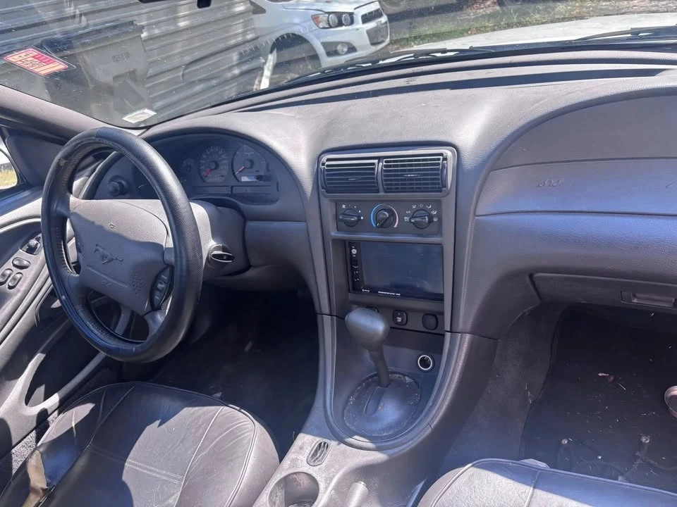 2001 Ford SN95 Mustang - Image 4 of 8